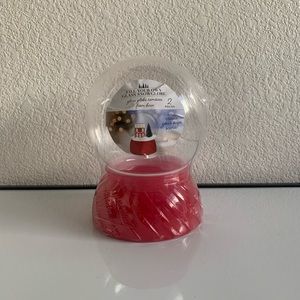 Target Snowglobe
